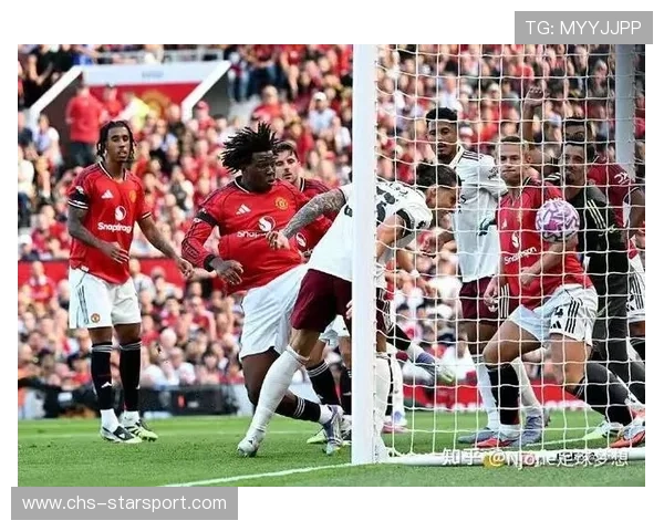 阿森纳角球抢点成功,门将神扑救险,阿森纳把球传进球门 阿森纳角球抢点成功,门将神扑救险,阿森纳把球传进球门